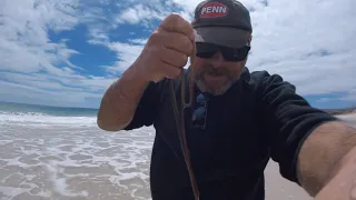 Beach Worming Pt 3. Tips, Hand Baits,Night,Clothing. S.A.
