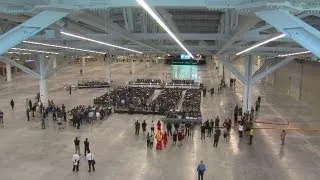 5/6pm: Cleveland Convention Center opens