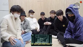 [LEGENDADO PT-BR] BTS reagindo ao clipe de Black Swan (BANGTAN BOMB) | Tradução