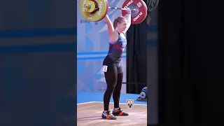 Olivia Reeves (71kg 🇺🇸) 108kg / 238lbs Snatch! #snatch #slowmotion #weightlifting