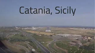 Cockpit view Boeing 757 Landing Catania, Sicily