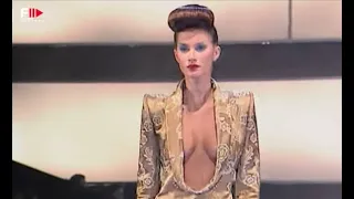 GIVENCHY Fall 1998 Paris - Fashion Channel