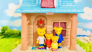 Fisher Price Loving Family CABIN Dollhouse Daniel Tigers Neighbourhood Toys