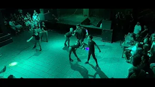 Atraves del Vaso Show BARRANCAS... BACHATA Pra teens . Coreografia PRA Neyra