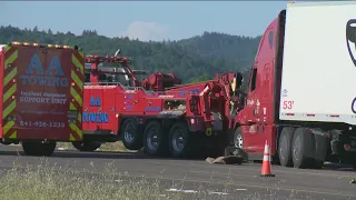 7 people die in Oregon after deadly crash