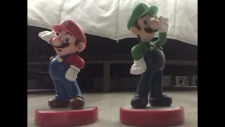 Mario and Luigi dancing to Dynamite (reversed version)