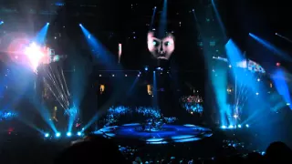 Muse - Isolated System + The Handler live @ Staples Center 12.18.2015