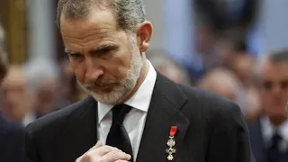 Nuestros Reyes en el funeral de Constantino de Grecia, hermano de la Reina Sofía