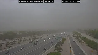 Dust storm batters parts of the Phoenix area