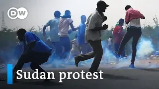 Sudan: Seven protesters dead and 200 injured | DW News