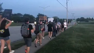 Residents react to Black Lives Matter protesters in Overland Park neighborhood