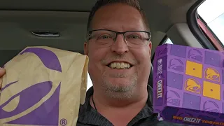 New Taco Bell Big Cheez-It Crunchwrap Supreme And Big Cheez-It Tostada Review !!