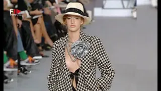 Vintage in Pills CHANEL Spring 2006 - Fashion Channel
