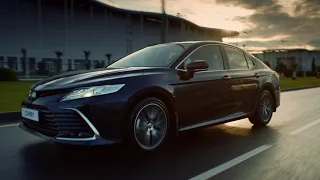 Презентация обновленной Toyota Camry