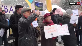 В Риге прошла акция протеста против агрессии России на Украине. MIX TV