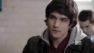 Teen Wolf Scott McCall Get Asthma Attack in the school (Season1Episode8)