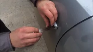 How to open the door of  AUDI Q5 (2013)  without any key in one minute