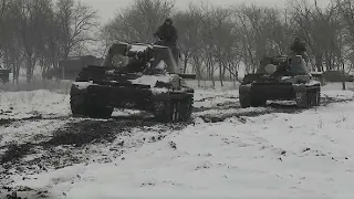 Танки по тревоге выдвинулись на полигоны Ростовской области для проведения военных учений