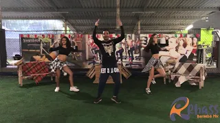 Libera Ela - Maiara e Maraisa part.Dilsinho ( Coreografia Oficial do BERIMBA MIX)