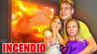 AURORA E PAPÀ MIKE RIMANGONO INTRAPPOLATI IN MEZZO AL FUOCO NELLA NOSTRA NUOVA CASA CON LAURA!