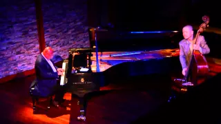 Kenny Barron Trio "Cook's Bay" 2014