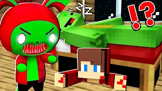 Why JJ and MIKEY HIDE Under The Bed from Zombie JJ Rabbit ? - (Maizen)