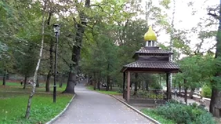 Evening walk in the park of Kislovodsk. Вечерняя прогулка по парку Кисловодска