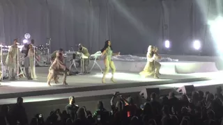 Rihanna's ANTI World Tour - Bitch Better Have My Money - Quebec City