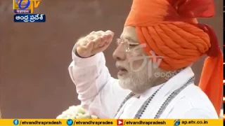 PM Modi Unfurls Flag, Addresses Nation on 72nd I-Day