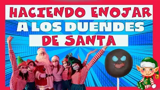 Haciendo enojar a los duendes de Santa.