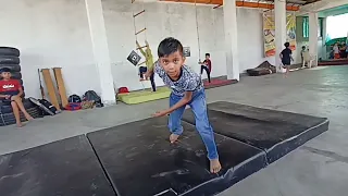 rope climbing gymnastic practice  in oj Academy