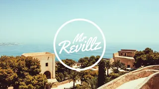 Lucas Estrada & Stevie Appleton - Villa In Ibiza