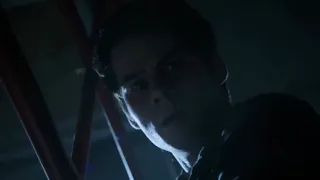 Stiles kills Donovan