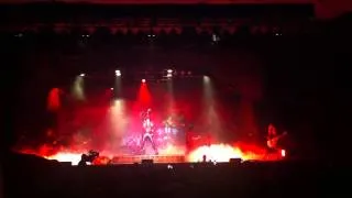 Alice cooper - Welcome To My Nightmare / Go To Hell  (LIVE) 2013