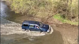 Mid Wales 2021 - Hilux Surf and NBF Hilux River Crossing