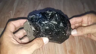 meteorite thiên thạch 0938923439