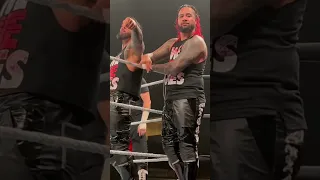 Jimmy Uso calls time out and fan don’t like it lol #wwe #usos #shorts