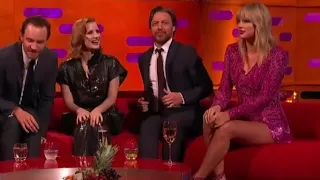 Taylor Swift - Interview ( with James McAvoy, Michael Fassbender and Jessica Chastain / X Men )