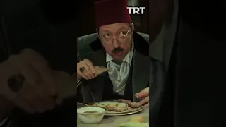 FOODIE PASHA MAHMUT| Payitaht Abdulhamid | Mahmut Pasha | Food shorts 🍗🍖🌮🥘✨