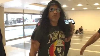 Rocker Slash Is Complimented On His Hair And Asked About Roseanne