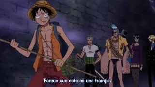 One Piece 341 - Luffy el Encantador de Perros.wmv