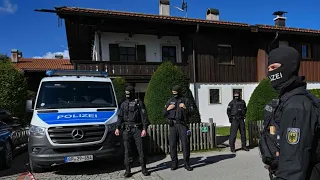 Sanktionsverstöße: Polizei durchsucht Tegernsee-Villa von russischem Oligarchen