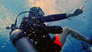 Diving Lighthouse in North Komodo on Liveaboard IKAN BIRU