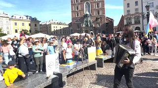 Nese Halya Vodu - famous traditional Ukrainian song captured the audience in Krakow
