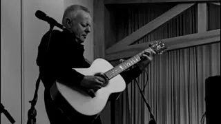 Tommy Emmanuel | Make You Feel My Love