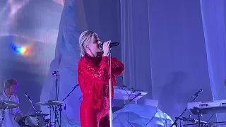 Robyn - With every heartbeat(Honey tour live in Berlin)(06/04/2019)