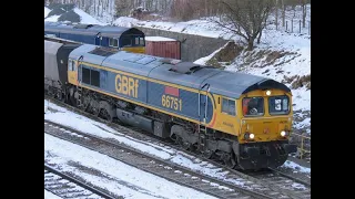 Peak Forest / Dove Holes Derbyshire in the Snow Class 60017 66751 66092 66431 11/02/2021