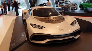 музей Mercedes-Benz в Штутгарте Германия