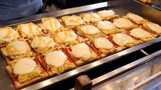 omelet mozzarella cheese toast 부산에서 유명한 송정 문토스트 / korean street food