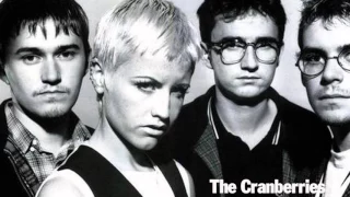 The Cranberries - Dreams ( Longer Album Mix)